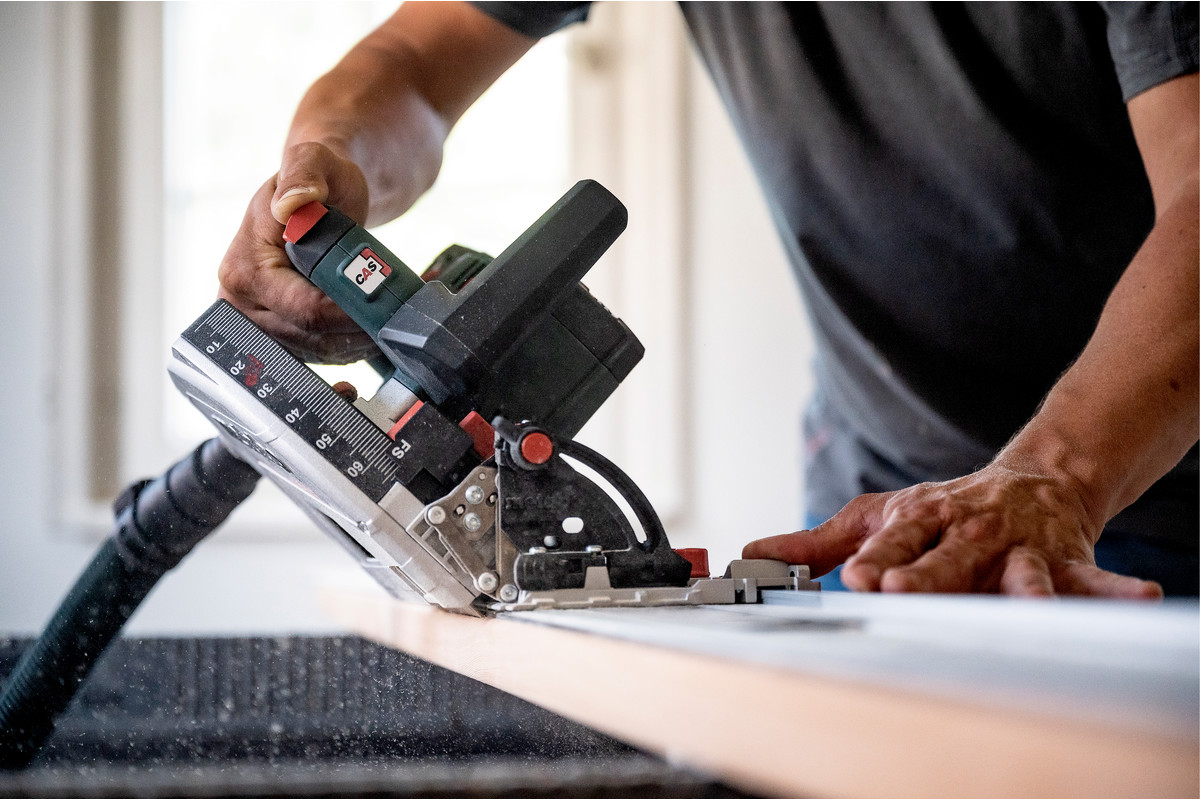 0186600d_04 METABO 18V Δισκοπρίονο Πλαγιοκοπής Μπαταρίας KT 18 LTX 66 BL