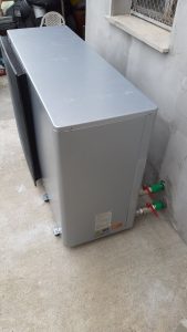 <<&Alpha;&upsilon;&tau;&omicron;&pi;&alpha;&rho;&alpha;&gamma;&omega;&gamma;ή &mu;&epsilon; &Epsilon;&nu;&epsilon;&rho;&gamma;&epsilon;&iota;&alpha;&kappa;ό &Sigma;&upsilon;&mu;&psi;&eta;&phi;&iota;&sigma;&mu;ό>> (Net metering)